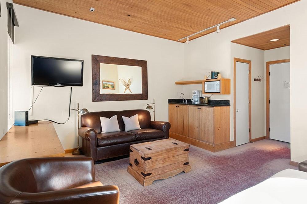 Independence Square Unit 313, Downtown Hotel Room In Aspen With Rooftop Hot Tub Экстерьер фото
