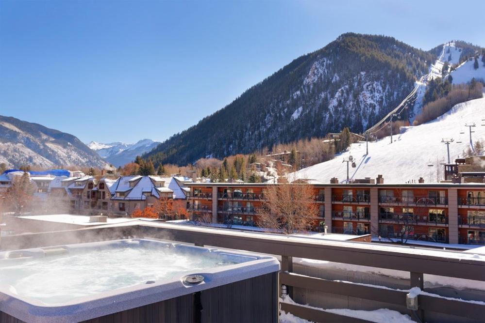 Independence Square Unit 313, Downtown Hotel Room In Aspen With Rooftop Hot Tub Экстерьер фото